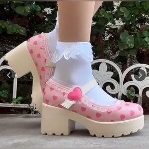 Limited edition Melanie Martinez x koi sweetheart Mary Jane’s Sz 5 women
